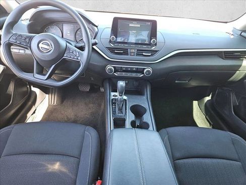 Used 2025 Nissan Altima 2.5 S image 22
