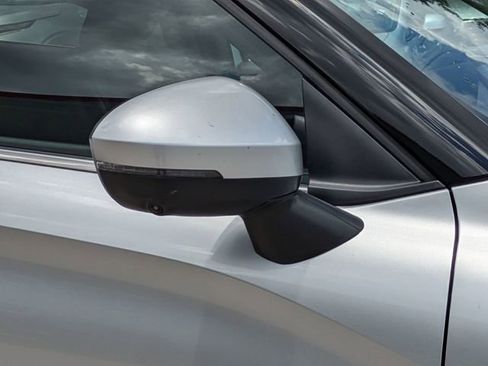 Used 2025 Mitsubishi Outlander SE FWD image 12