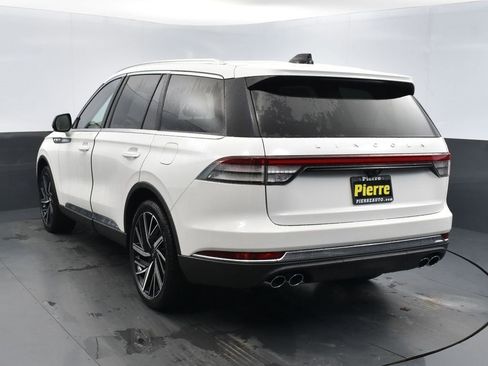 New 2026 Lincoln Aviator Reserve image 7