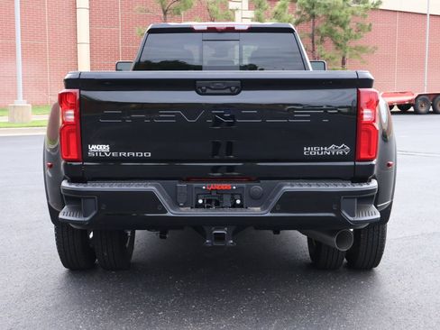 New 2026 Chevrolet Silverado 3500 High Country w/ High Country Premium Package AWD/4WD image 30