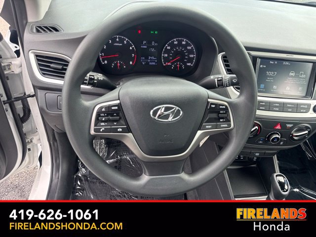 Used 2022 Hyundai Accent SEL FWD image 15