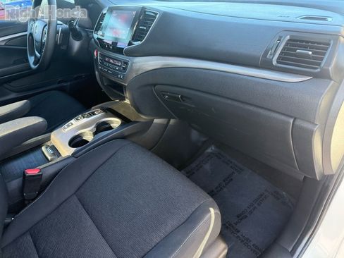 Certified 2021 Honda Ridgeline Sport image 29