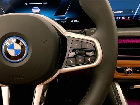 Used 2025 BMW i4 xDrive40i w/ M Sport Package image 19