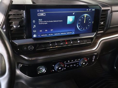 Used 2023 Chevrolet Silverado 1500 LT image 5