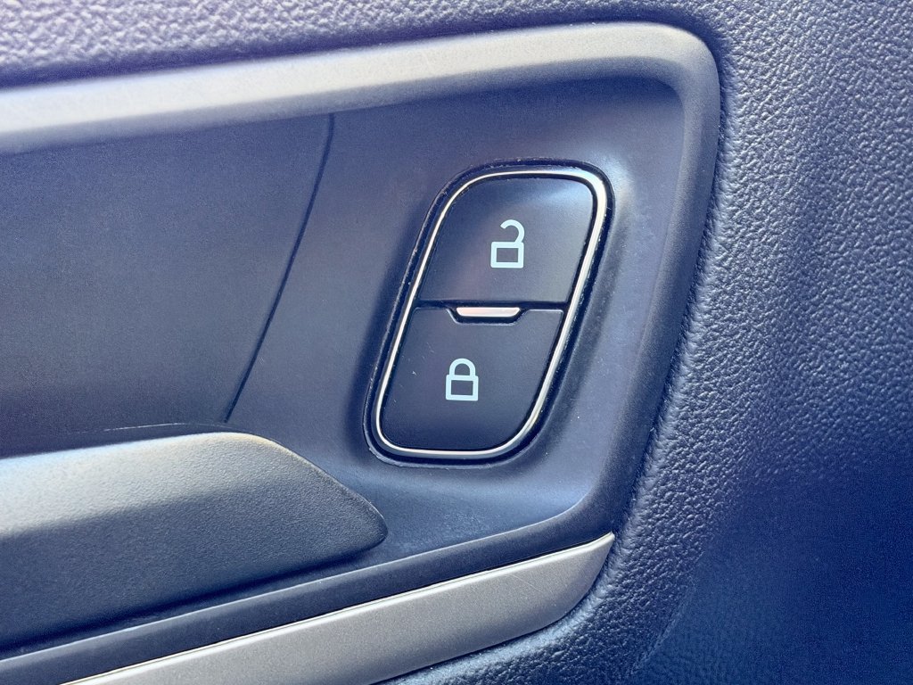 Used 2022 Ford Escape SE AWD/4WD image 30