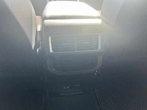 New 2026 Volkswagen Atlas Cross Sport SE image 50