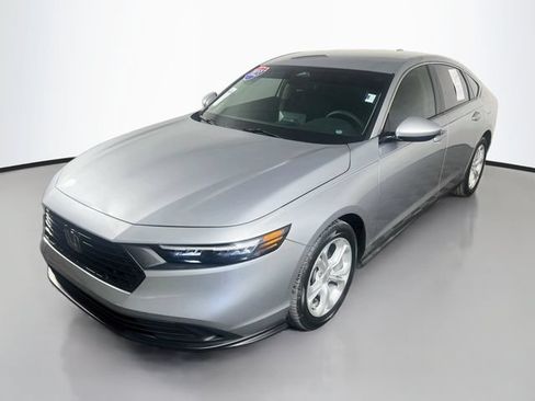 Used 2023 Honda Accord LX image 4