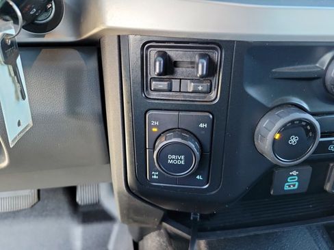 Used 2023 Ford F250 XL image 22