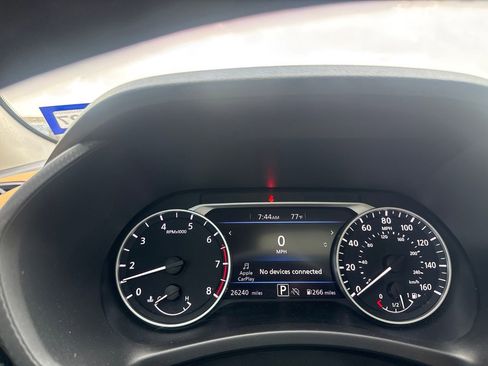 Certified 2024 Nissan Sentra SV w/ SV Premium Package FWD image 37