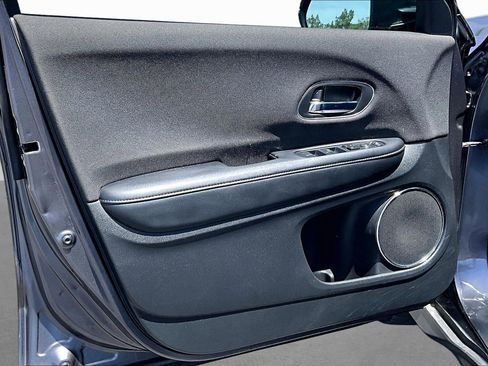 Used 2020 Honda HR-V EX image 17