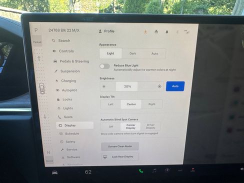 Used 2022 Tesla Model X image 42