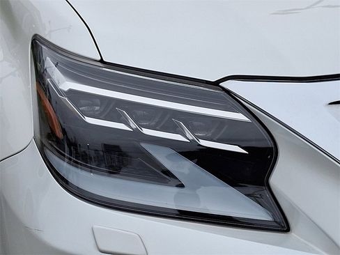 Used 2023 Lexus GX 460 Premium image 10