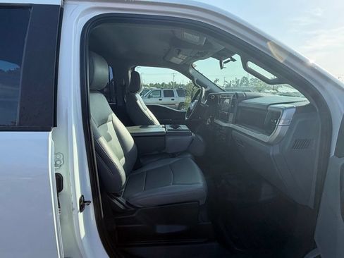 Used 2025 Ford F250 XL w/ FX4 Off-Road Package AWD/4WD image 46