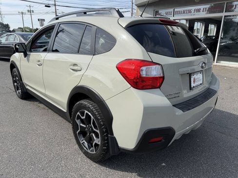 Used 2014 Subaru Crosstrek 2.0i Limited AWD/4WD image 5