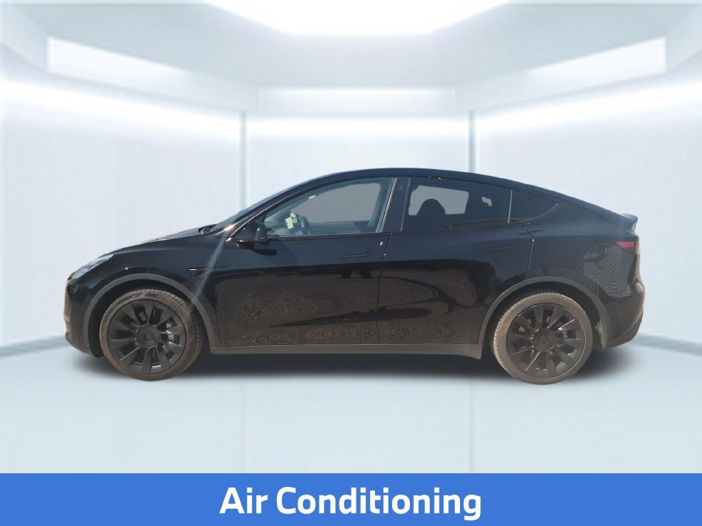 Used 2022 Tesla Model Y Long Range AWD/4WD image 4