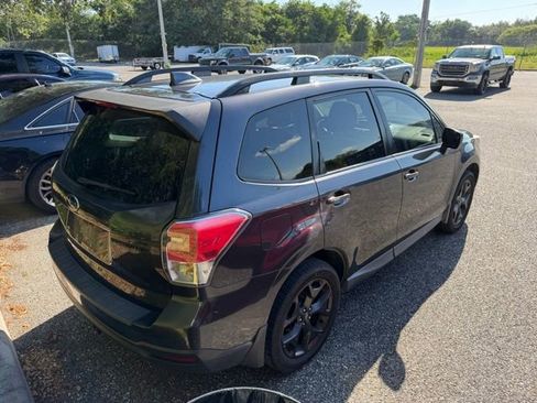 Used 2018 Subaru Forester 2.5i Premium w/ Protection Package #1 AWD/4WD image 8