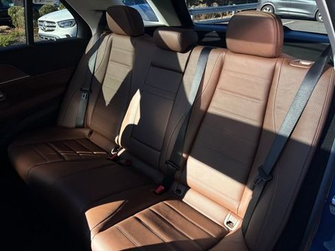 Used 2025 Mercedes-Benz GLE 350 4MATIC image 24