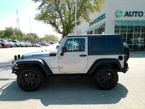 Used 2015 Jeep Wrangler Sport image 10