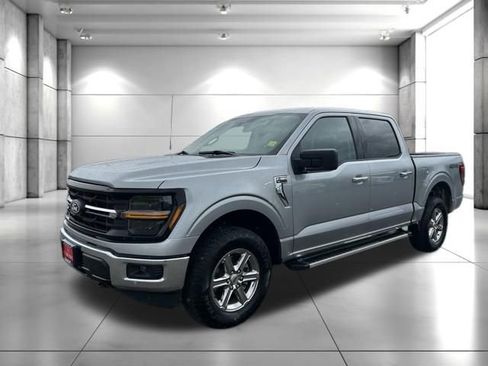Used 2025 Ford F150 XLT w/ Equipment Group 301A Standard AWD/4WD image 4