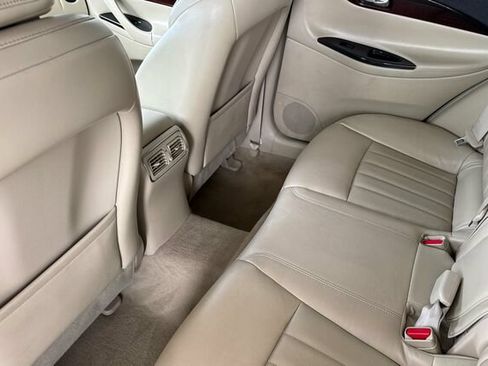 Used 2016 INFINITI QX50 AWD w/ Premium Plus Package image 12