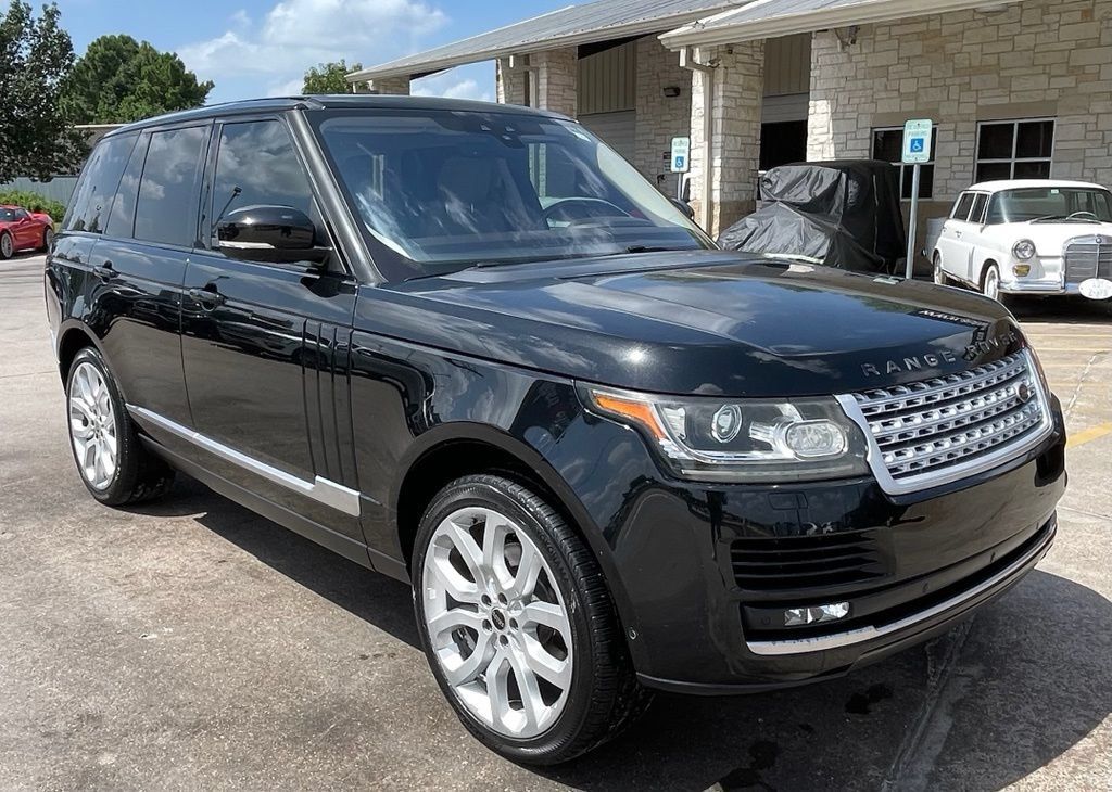 Used 2017 Land Rover Range Rover HSE AWD/4WD image 2