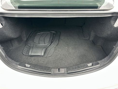 Used 2020 Ford Fusion SE FWD image 20