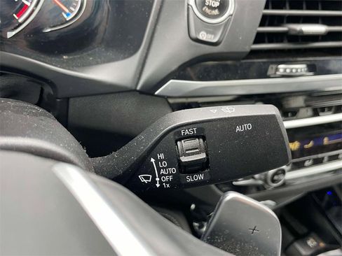 Used 2019 BMW X4 M40i w/ Executive Package image 25