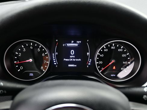Used 2019 Jeep Compass Sport FWD image 25