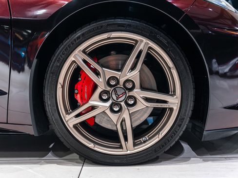 Used 2021 Chevrolet Corvette Stingray Premium Conv w/ Z51 Performance Package image 61