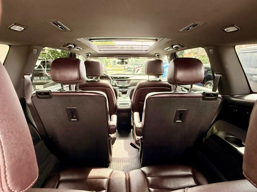 Used 2022 Cadillac XT6 Premium Luxury AWD/4WD image 24