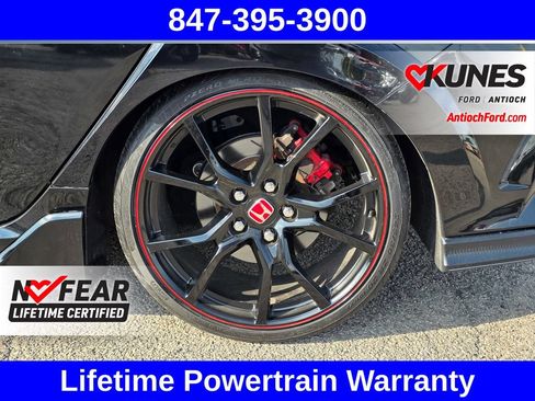 Used 2018 Honda Civic Type R image 16