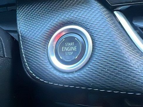 Used 2025 Chevrolet Equinox LT image 34