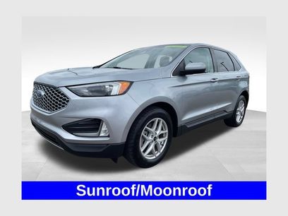 Used 2024 Ford Edge SEL w/ Convenience Package