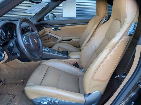 Certified 2014 Porsche 911 Turbo S AWD/4WD image 5