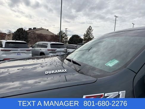 Used 2020 Chevrolet Silverado 1500 LTZ w/ LTZ Plus Package AWD/4WD image 5