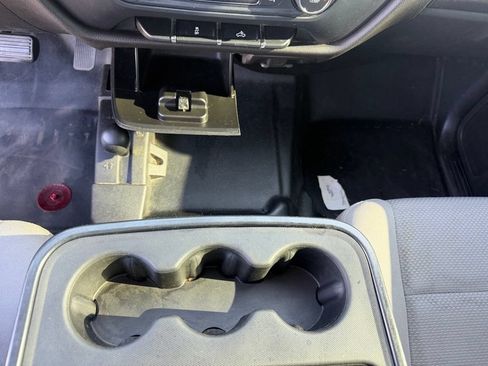 Used 2019 Chevrolet Silverado 2500 W/T AWD/4WD image 37