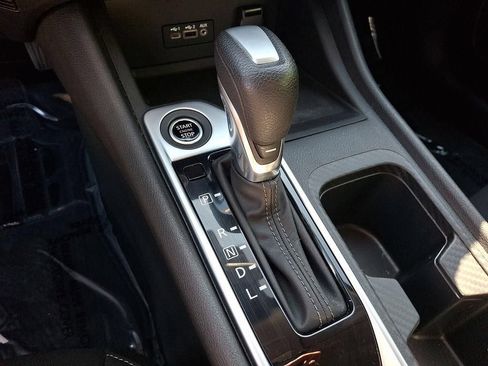 Certified 2023 Nissan Sentra SV FWD image 17