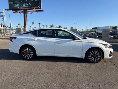 New 2026 Nissan Altima 2.5 SV AWD/4WD image 7