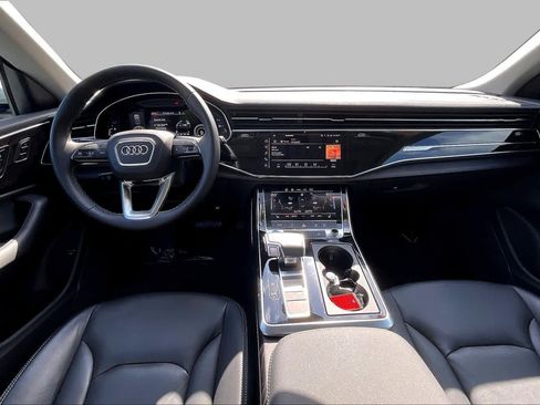 Used 2023 Audi Q8 Premium w/ Convenience Package AWD/4WD image 31