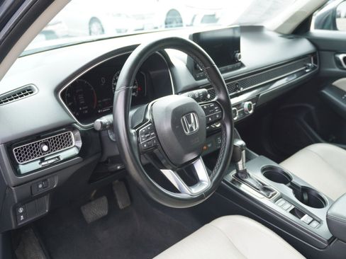 Used 2023 Honda Civic EX-L image 19