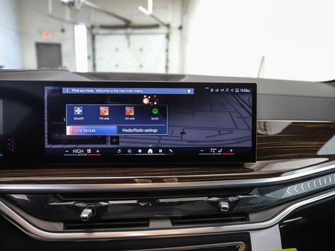 New 2026 BMW X5 xDrive40i image 17