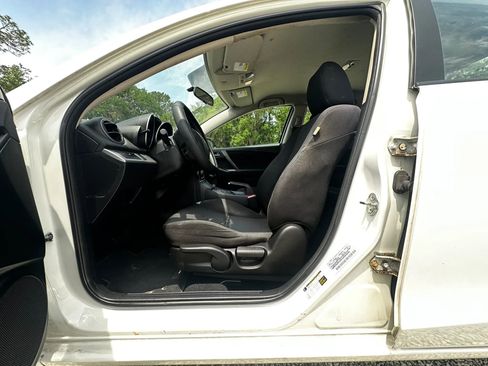 Used 2013 MAZDA MAZDA3 i Touring FWD image 17