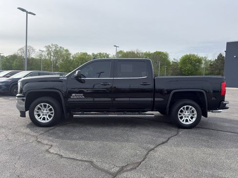 Used 2017 GMC Sierra 1500 SLE w/ Suspension Package, Off-Road AWD/4WD image 6