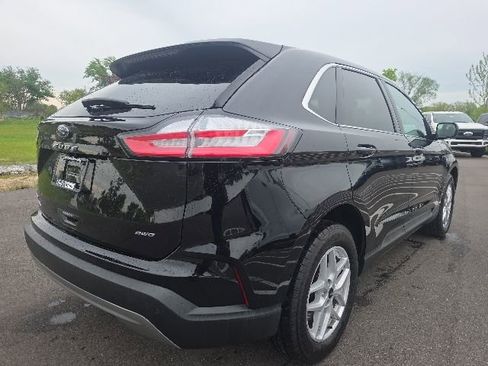 Used 2024 Ford Edge SEL AWD/4WD image 8