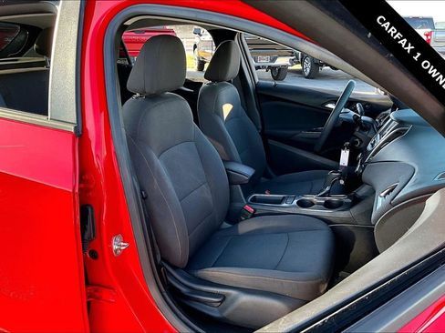 Used 2019 Chevrolet Cruze LS w/ LS Convenience Package image 27