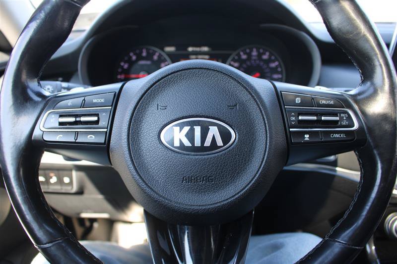 Used 2018 Kia Stinger Premium AWD/4WD image 15
