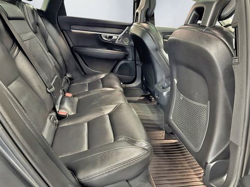 Used 2017 Volvo V90 T6 Cross Country image 25