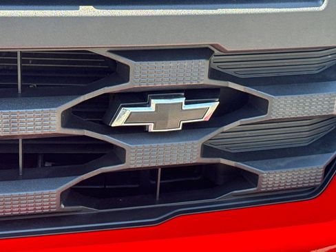 Used 2022 Chevrolet Silverado 1500 Custom w/ LPO, Dark Essentials Package AWD/4WD image 8