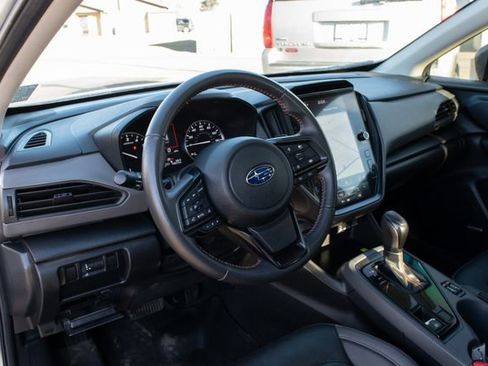Used 2024 Subaru Crosstrek 2.5i Limited w/ Popular Package #3A image 9