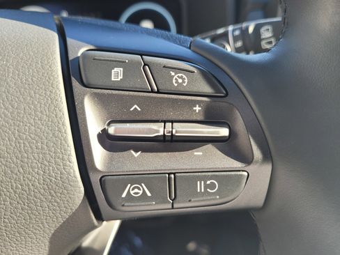 Used 2022 Hyundai Kona SEL w/ Convenience Package image 22